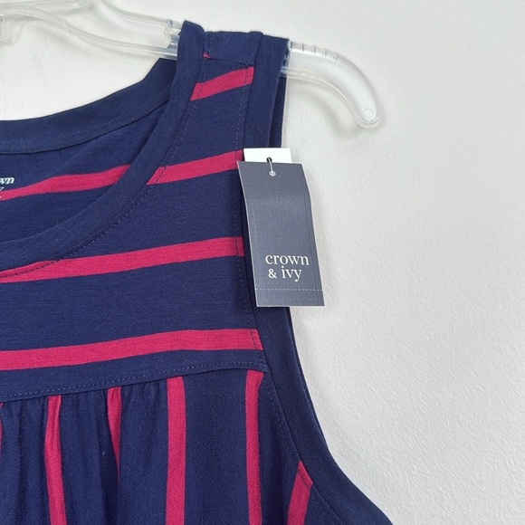 Crown & Ivy Navy Blue and Red Sleeveless Tiered Tank Top Size XL NWT - Picture 3 of 7